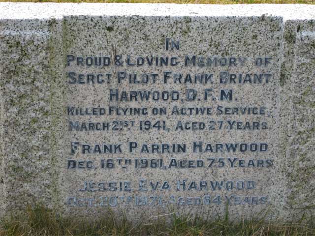 Memorial to Sgt Harwood Memorial to Sgt Harwood
